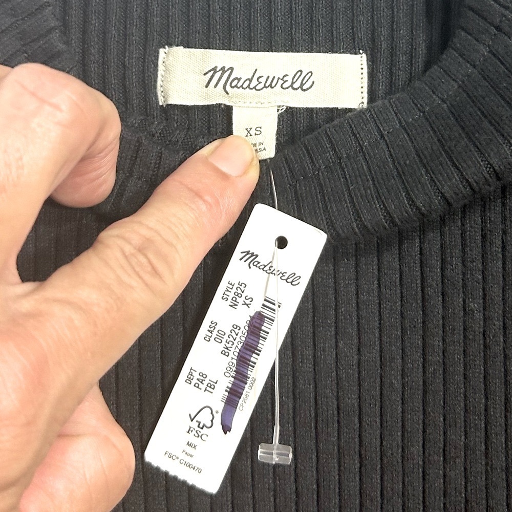 NEW Madewell Side-Slit Mockneck Tank Size XS True Black - Picture 8 of 10